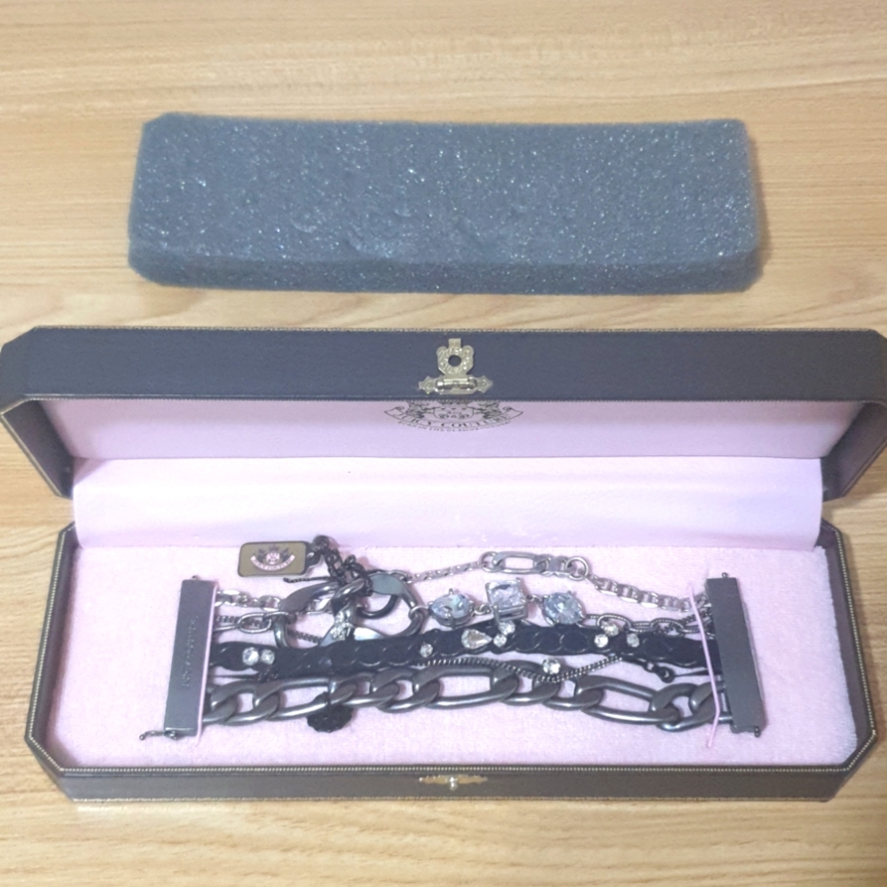 Juicy Couture Drama multichain bracelet NWT